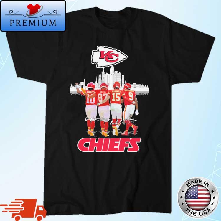 Kansas City Chiefs Skyline Isiah Pacheco Travis Kelce Patrick Mahomes II  And JuJu Smith-Schuster Signatures shirt, hoodie, sweater, long sleeve and  tank top