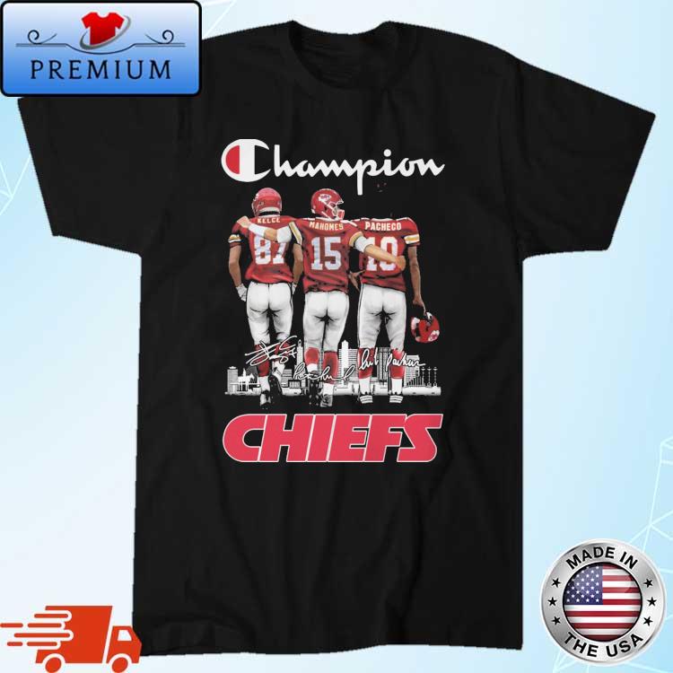 Champions Kansas City Chiefs Travis Kelce Patrick Mahomes And Isiah Pacheco  Signatures T-shirt - REVER LAVIE