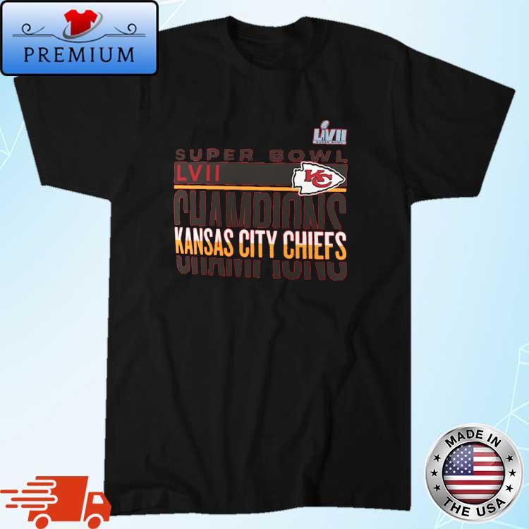 Men's Fanatics Branded Red Kansas City Chiefs Super Bowl LVII Champions  Signature Roster T-Shirt
