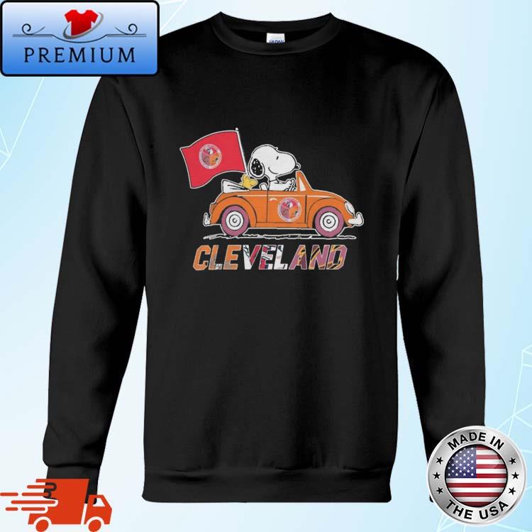 Cleveland Browns Snoopy Cartoon Sports T-Shirt, hoodie, sweater, long  sleeve and tank top