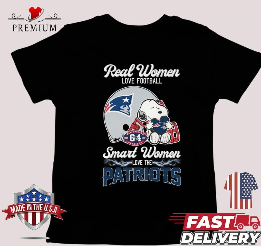 Design Snoopy Real Women Love Football Smart Women Love The New England Patriots T-shirt